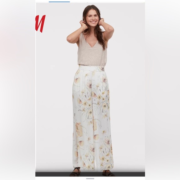 H&M Pants - H&M Natural White/Floral Palazzo Pants
